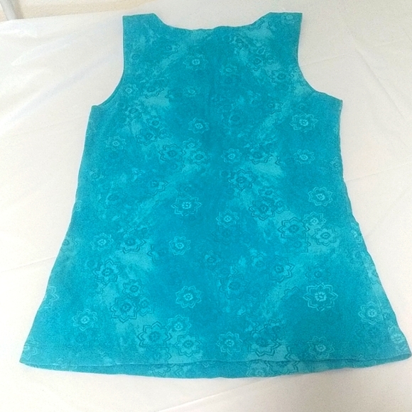 Danskin Now .Active Wear Tank Top . - Picture 2 of 5